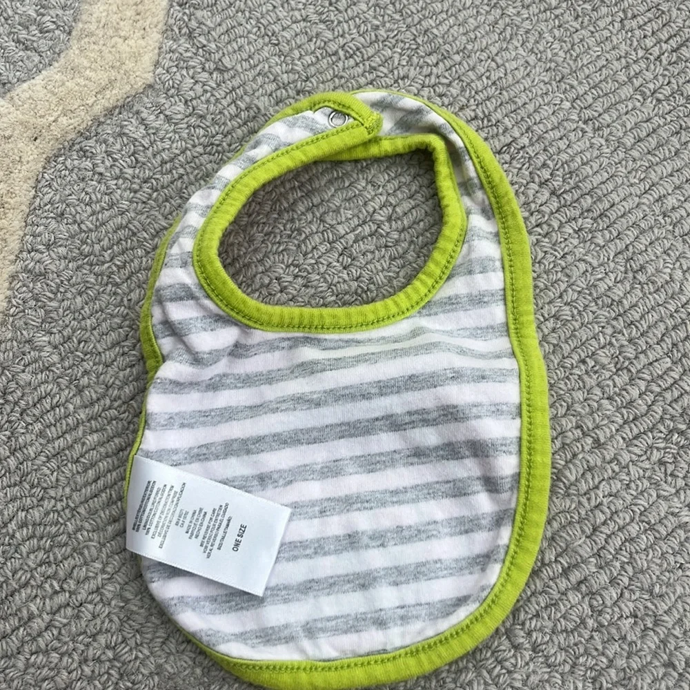 BABY BIB
